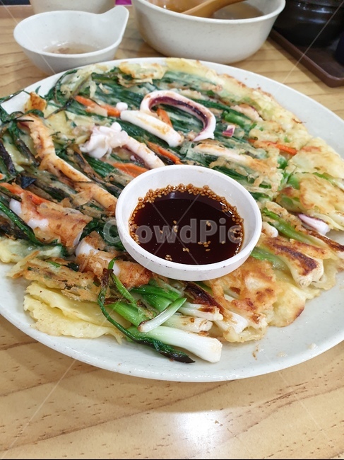 해물파전,요리,food,음식,식사,전,부침개,음식,식재료,요리,food,cook,meal,dishes,food reserves,한식,한국음식,한국요리,korean food,korean dishes,korean meal,korean cook