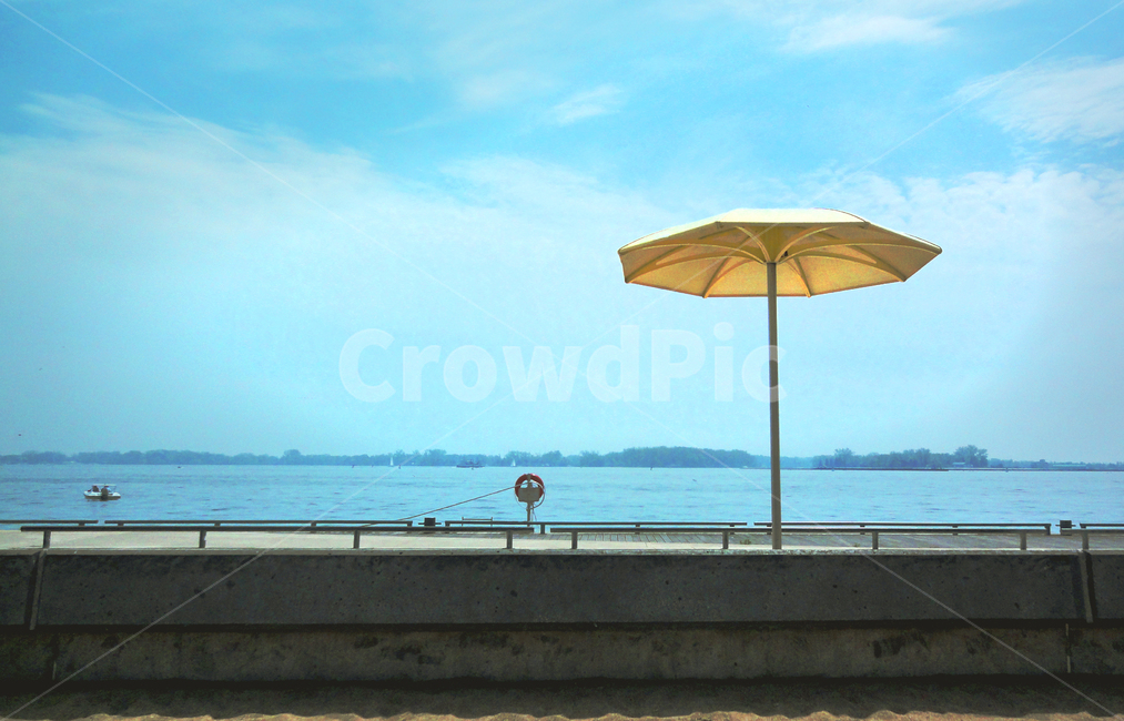해변,파라솔,강,river,beach,parasol,하늘,sky,emotion,감성,파랑,blue,자연,풍경,nature,landscape