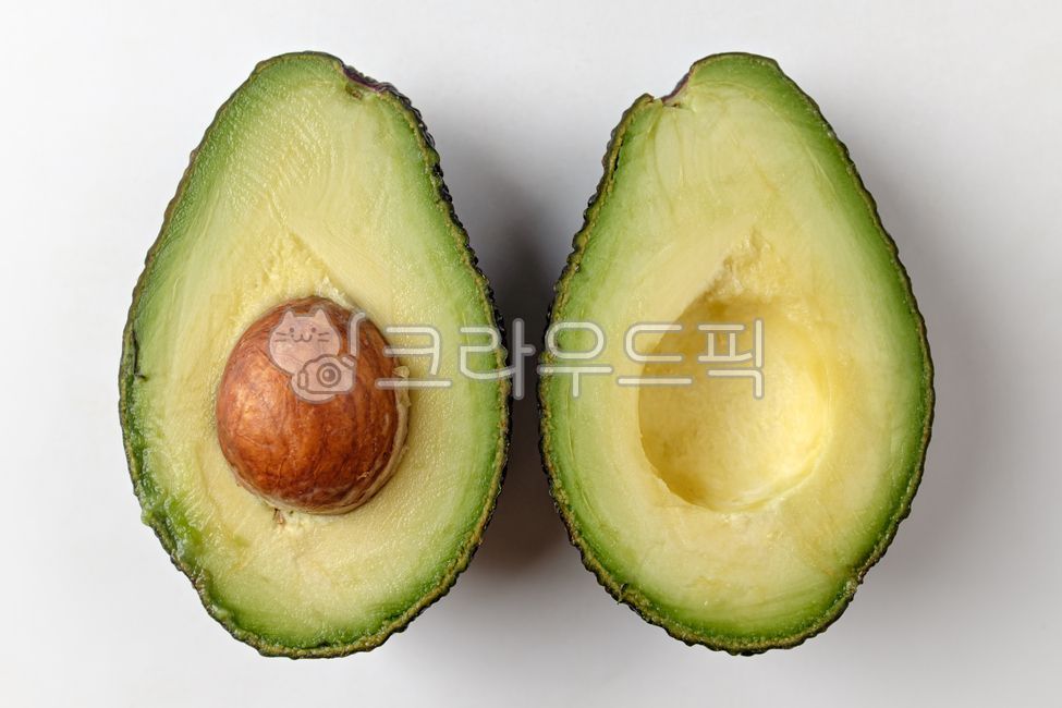 avocado,close up,ingredient,Fruit,savory,fruit,skin,vegetarian diet,raw,vegetable,food,meal,grocery,Food Ingredients,ingredients,tropical fruit,pulp,soft