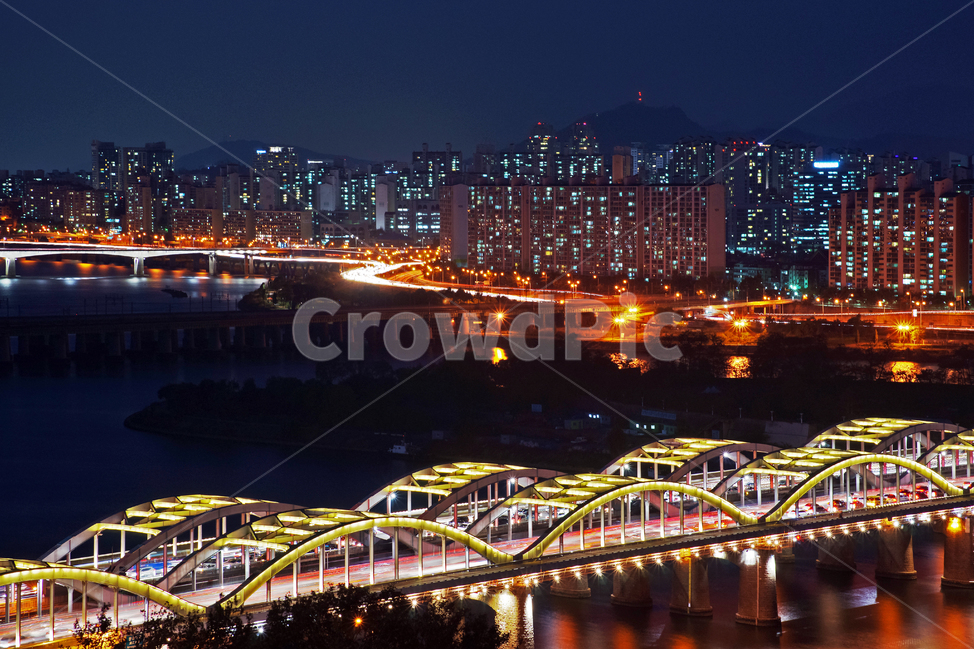 한강대교,한강다리,다리,야경,한강,강변북로,조명,불빛,야경,밤,풍경,nightscape,night,landscape,도시,city,한국도시풍경,한국도시경관,korea cityscape