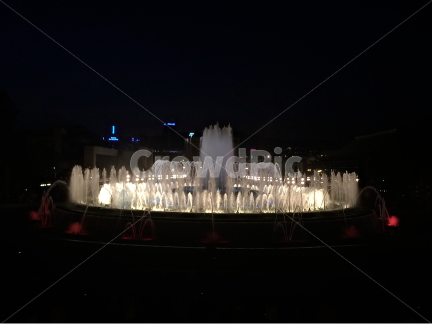 바르셀로나,분수,분수쇼,몬주익분수쇼,스페인,물,광장,유럽
