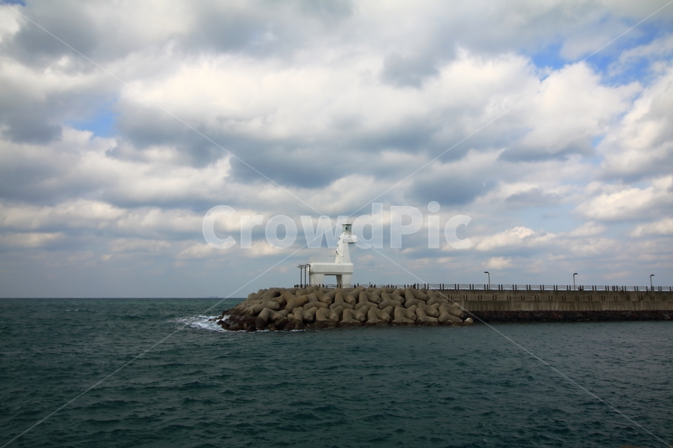제주도,이테호우,등대,말,하늘,맑음,nature,자연,outdoors,해안선,물,ocean,대양,sea,바다,연안,등대,lighthouse