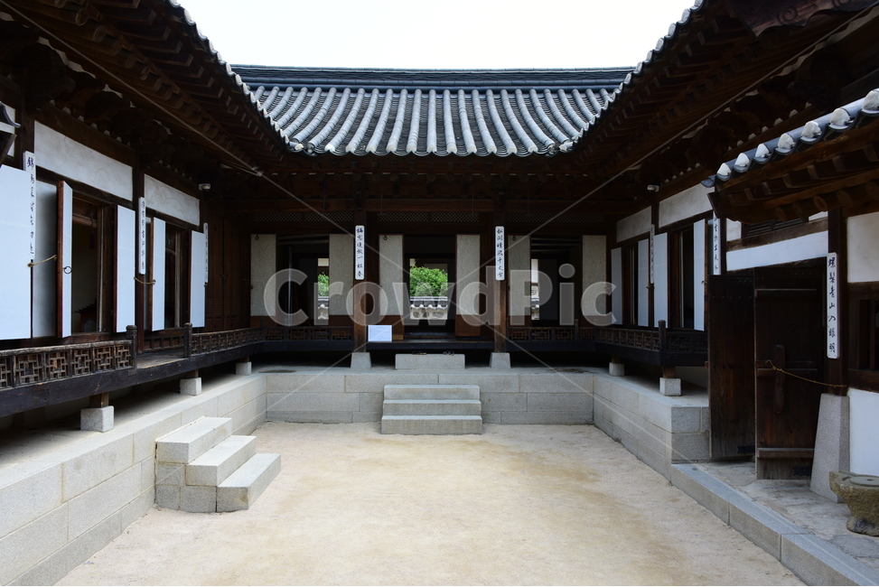 남산골한옥마을,전통한옥,한옥,기와,한옥마을,hanok,traditional,traditionalkoreanstylehouse,기와집,한국전통,한국문화,korean traditional,korean culture,건축물,건물외관,exterior,building,structure,architecture,construction