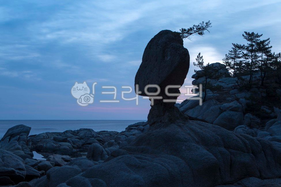 Gangwondo,geopark,rock,Seonang Rock,nature,january,dawn,Goseonggun
