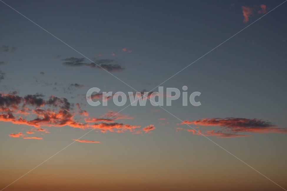 하늘,자연,노을,구름,그라데이션,감성,주황,sky,sora,nature,sunset,yuuyake,cloud,kumo,blue,skyblue,orange,ao,sorairo,orenziiro,여름,summer,natsu,여름하늘,natsuzora,맑음,자연,풍경,nature,landscape,색깔,색상,색채,색감,color sense,color sensitivity,feeling of color,outdoors,옥외