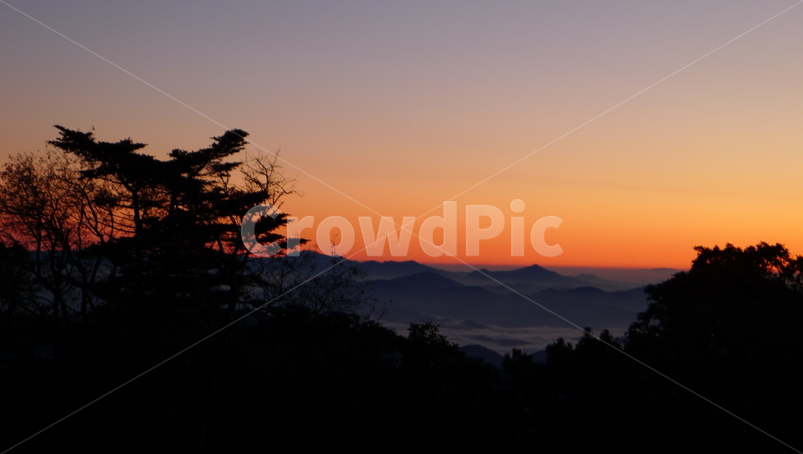 지리산,연하천,일출,여명,연하천여명,자연,풍경,nature,landscape,한국자연풍경,한국자연경관,korea nature landscape,outdoors,옥외,dusk,황혼,dawn,새벽,sunset,일몰,red sky,붉은 하늘,sky,하늘