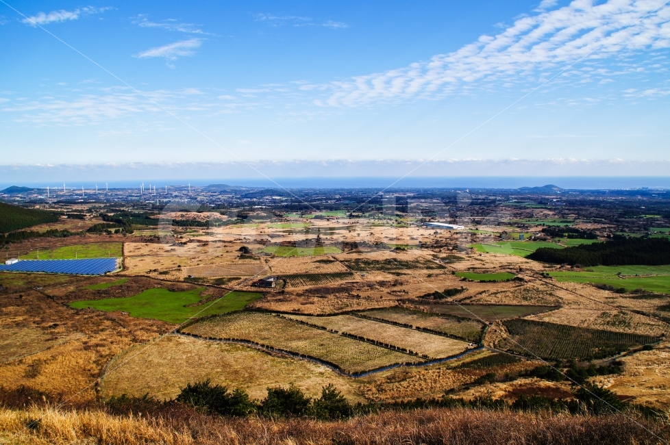 제주도,바다,하늘,구름,제주,제주날씨,제주하늘,빛,밝음,바람,돌,여유,한가로움,들판,초원,풍경,경치,여행,맑음,자연,풍경,nature,landscape,제주도,jeju,jeju island,outdoors,옥외,scenery,aerial view,조감도