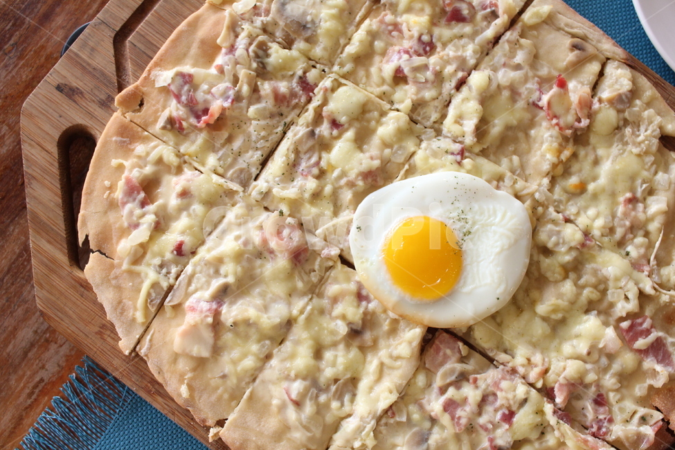 피자,까르보나라피자,pizza,food,양식,디너,egg,계란,음식,음식,식재료,요리,food,cook,meal,dishes,food reserves,양식,서양음식,서양요리,western food,western dishes,western meal,western cook