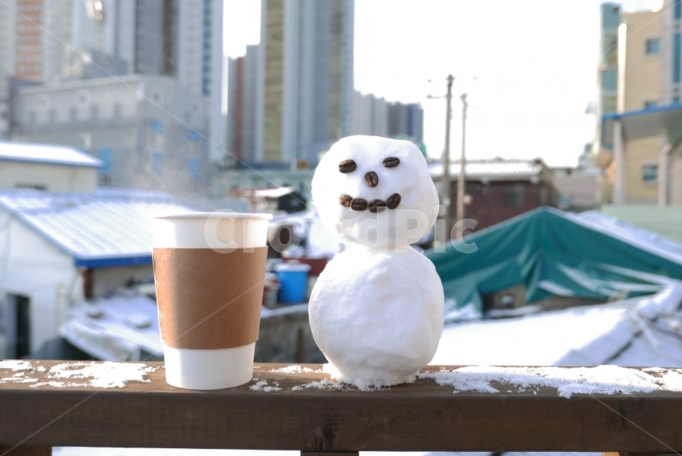 눈사람,눈,겨울,한파,귀염,원두,겨울,계절,winter,season,감정표현,기분,feeling,emotion