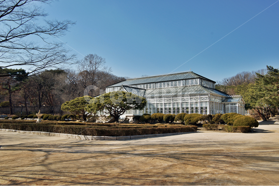 대온실,식물원,등록문화재제83호,창경궁,서양식온실,유리건물