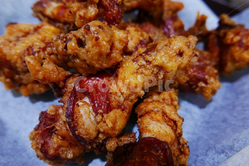 치킨,통닭,치느님,언제나옮음,홈치킨,음식,식재료,요리,food,cook,meal,dishes,food reserves,육류,고기,meat