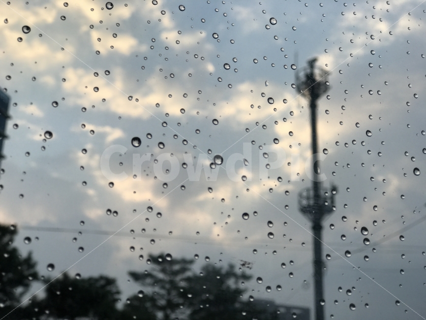 버스안에서,소나기,비그친하늘,빗방울,창문,비,비오는날,rain,rainy