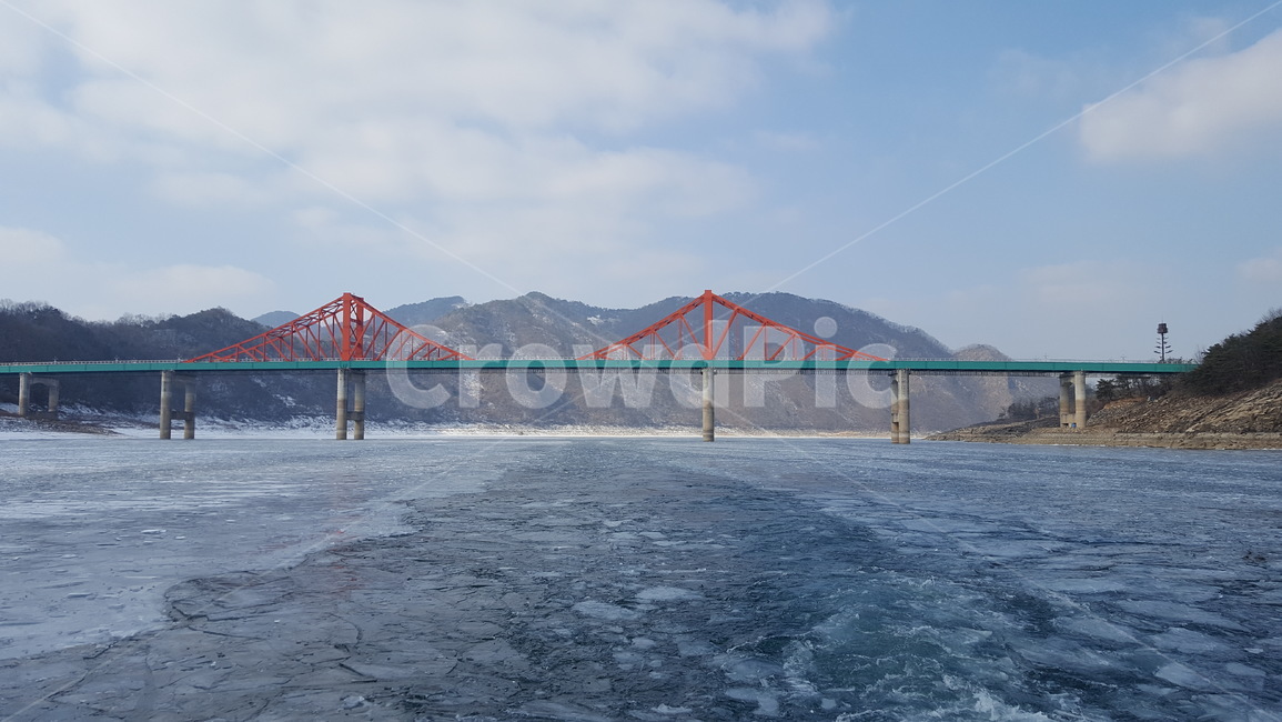 호수위다리,충주호다리,충주호,겨울호수,충주호겨울