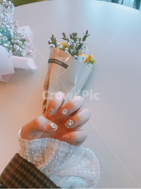네일파츠,파츠네일,셀프네일,네일아트,진주네일,웨딩네일,심플네일,블링네일