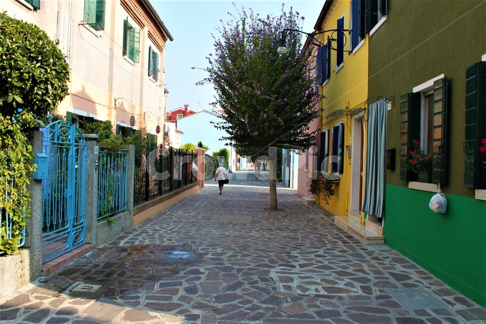 판석,flagstone,path,통로,보도,sidewalk,골목길,alley,해외,외국,세계,foreign,oversea,world