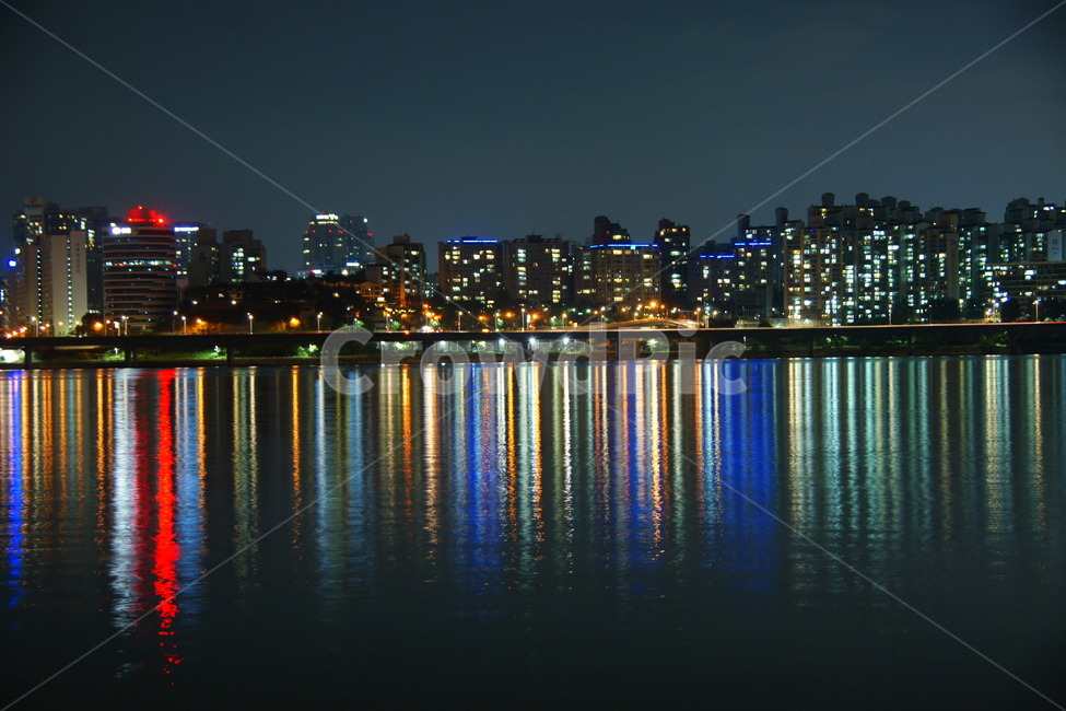 한강,야경,불빛,조명,도심,도시,도심야경,도시야경,야경,밤,풍경,nightscape,night,landscape,건축물,건물외관,exterior,building,structure,architecture,construction,water,물
