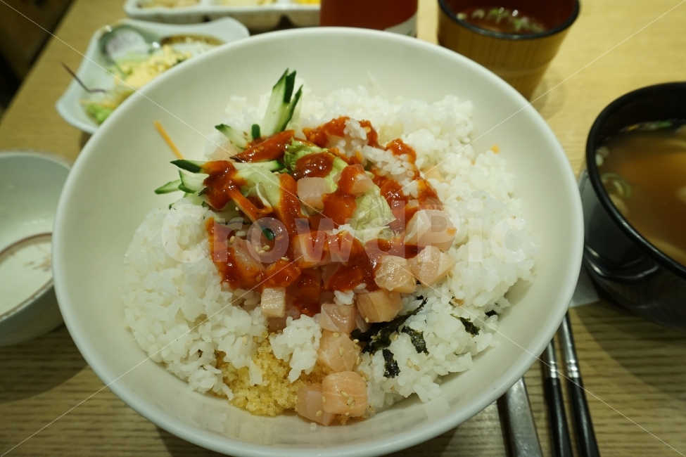 회덮밥,참치회덮밥,초고추장회덮밥,초고추장참치회덮밥,고추장회덮밥,덮밥,일식,초밥집식사,음식,식재료,요리,food,cook,meal,dishes,food reserves,수산물,해산물,fishery products,seafood,일식,일본음식,일본요리,Japanese food,Japanese dishes,Japanese meal,Japanese cook