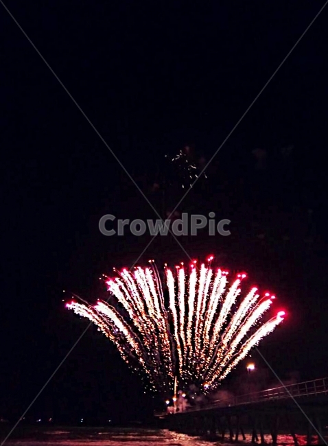 불꽃놀이,폭죽,불꽃,야경,축제,밤,강가,fireworks,firework,night,nightview,nightscene,nightscape,tonight,festival,festivals,river,riverside,다리,bridge,감성사진,풍경,배경,배경사진,풍경사진,평화로운,분위기,차분한,차분함,평화로움,scene,ambience,atmosphere,calm,peaceful,tranquil,still,background,야경,밤,풍경,nightscape,night,landscape,축제,행사,festival,carnival,event,nature,자연,outdoors,옥외