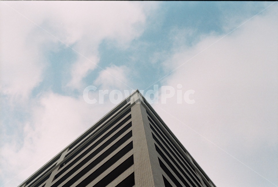 구름,건물,맑은날씨,고층건물,아파트,필름사진,건축물,건물외관,exterior,building,structure,architecture,construction