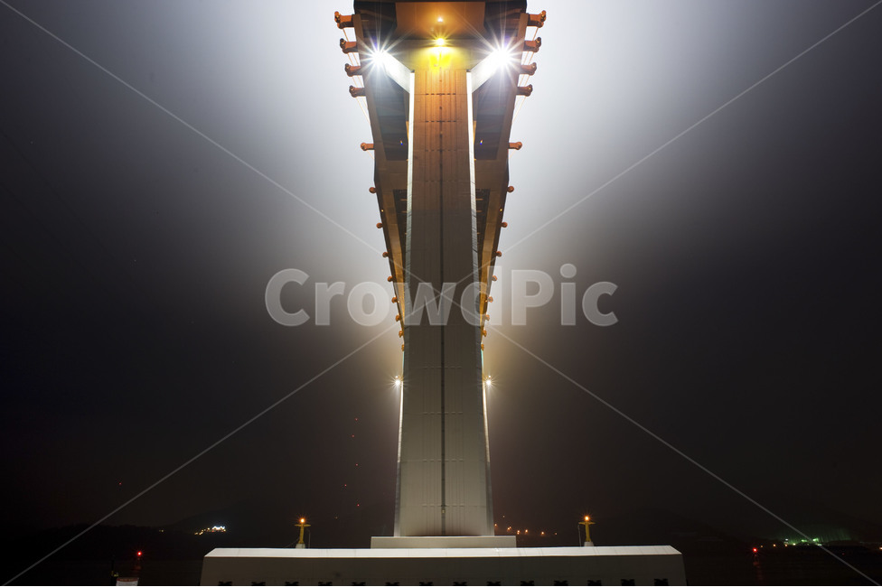 야경,대교,불빛,교각,nightscape,light,bridge,bridgepier,건축물,건물외관,exterior,building,structure,architecture,construction