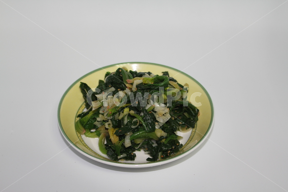 시금치,시금치나물,나물,레시피,요리,반찬,저녁식사,음식,식재료,요리,food,cook,meal,dishes,food reserves,한식,한국음식,한국요리,korean food,korean dishes,korean meal,korean cook