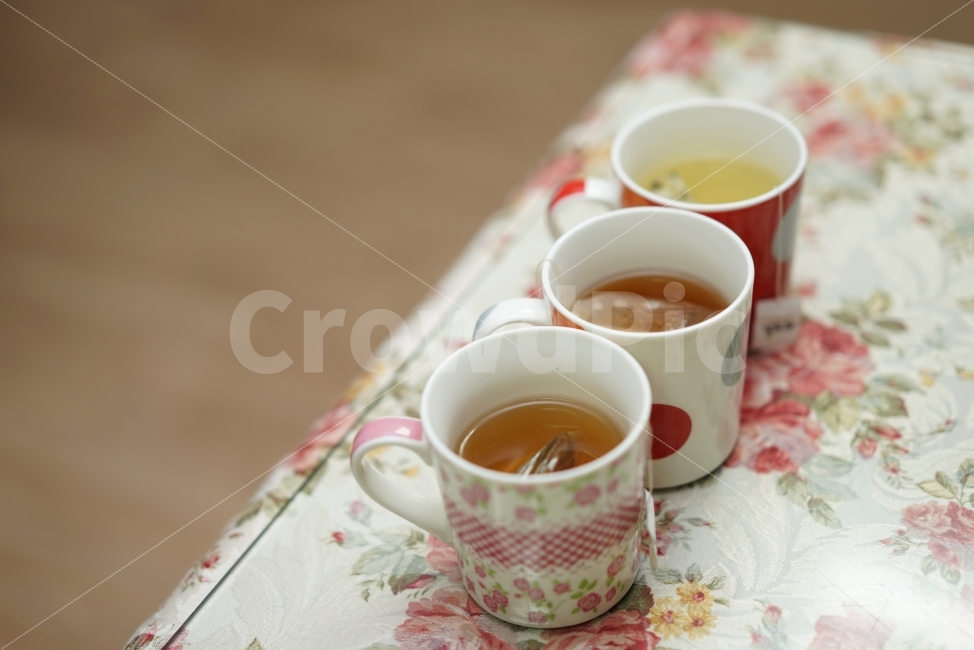 차,티,티타임,휴식,컵,가족,물,힐링,쉼,식탁,짬,일상,음료수,drink,beverage