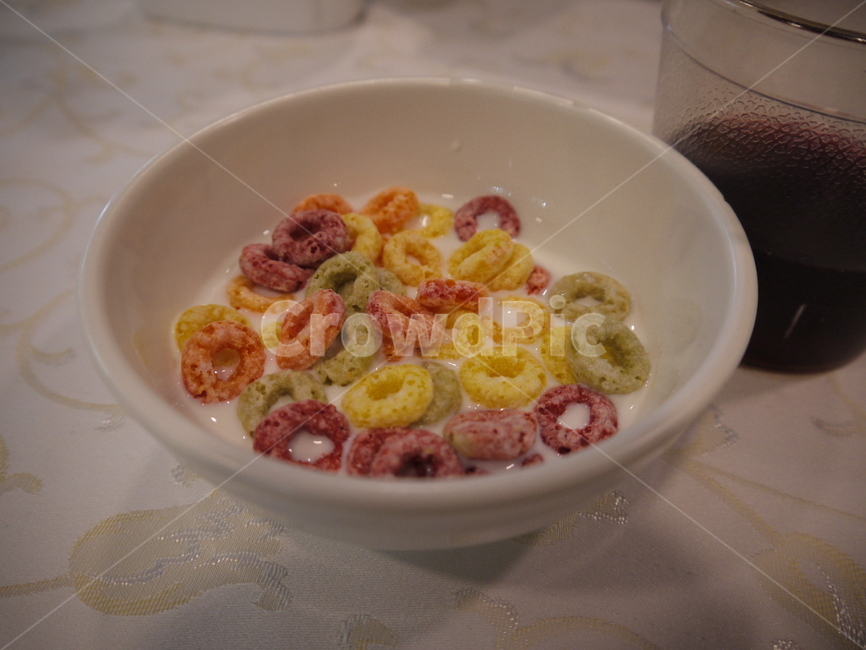 우유,시리얼,간식,브런치,meal,식사,food,음식,음식,식재료,요리,food,cook,meal,dishes,food reserves