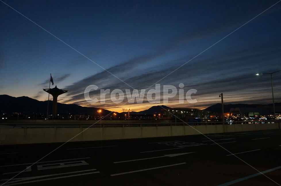 아스팔트,타맥,asphalt,tarmac,airfort,에어포트,공항,공항야경,야경,밤,풍경,nightscape,night,landscape