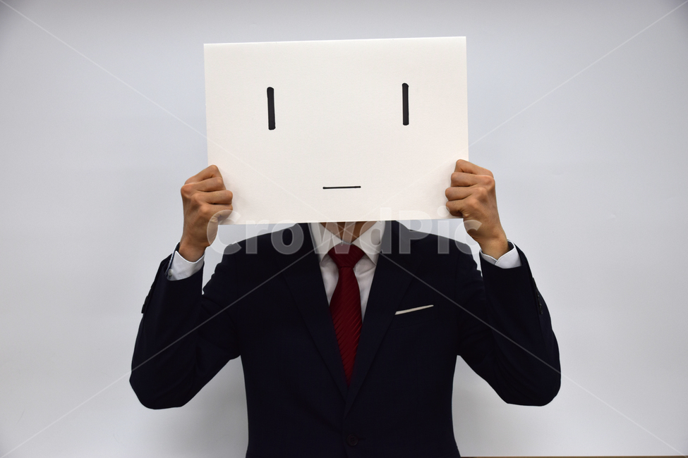 종이얼굴,사업,이모티콘,소통,생활,비지니스,모자이크,스케치,비즈니스,남자,남성,사람,얼굴,표정,의사소통,가면,마스크,종이,표현,감정,일상,직장,무표정,의욕,궁금증,우울,우울증,무심함,무관심,고립,사람,인물,인간,human,person,얼굴표정,facial expression,face,감정표현,기분,feeling,emotion,비즈니스,사업,business,service,work,연출,컨셉,콘셉,direction,concept