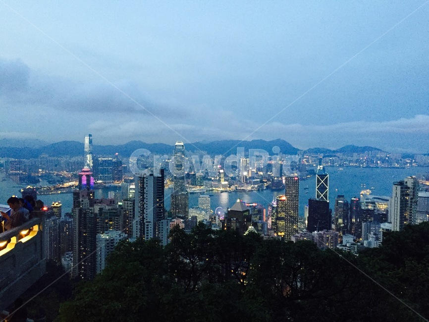 도시,야경,해질녘,홍콩,건물,도시,풍경,city,landscape,해외,외국,세계,foreign,oversea,world,세계도시풍경,해외도시풍경,외국도시풍경,world cityscape,사람들,대중,군중,other people,crowd,outdoors,옥외,경치,nature,자연,scenery
