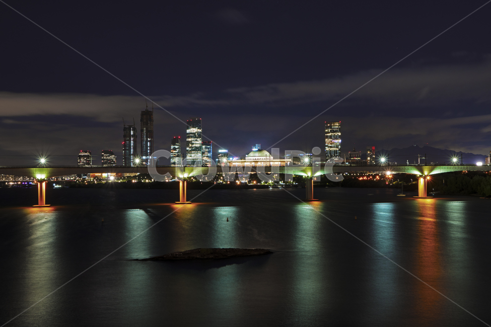여의도,야경,국회의사당,한강,조명,야경,밤,풍경,nightscape,night,landscape,city,시티,metropolis,중심지,urban,어반,building,건물,town,도시