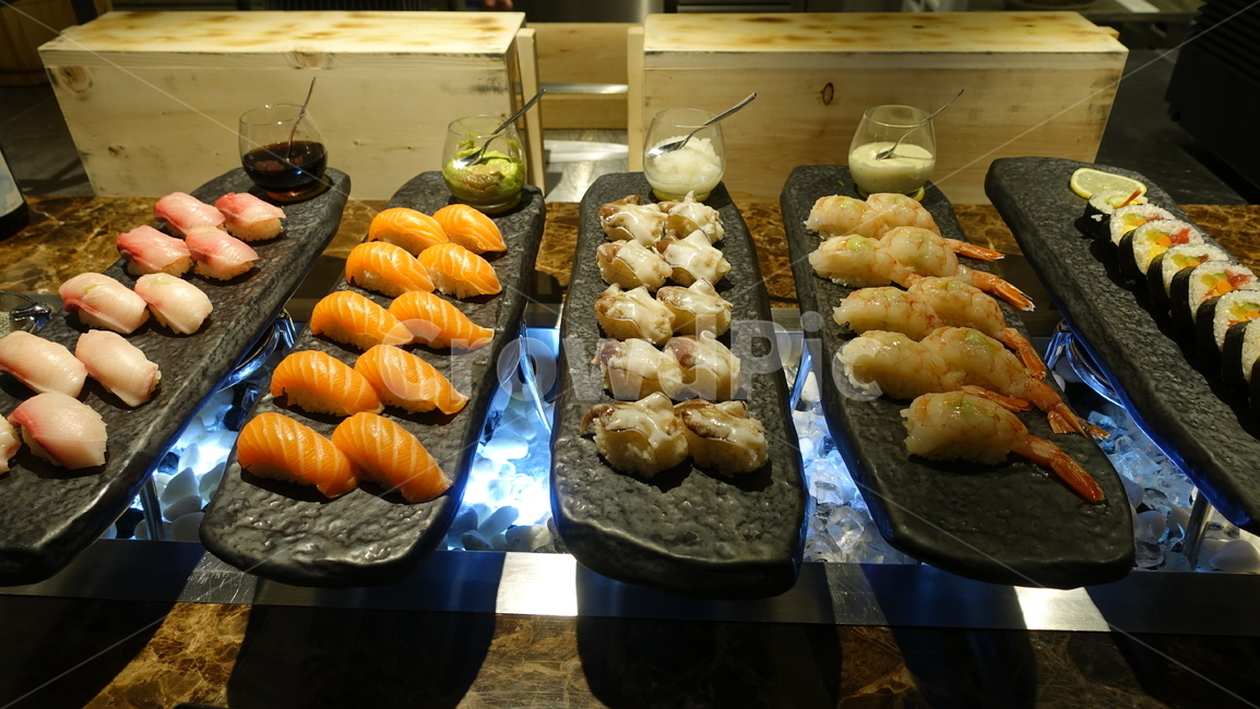 뷔페,food,buffet,meal,dish,식사,초밥,sushi,스시,연어초밥,새우초밥,조개초밥,마끼,maki,일식집,일식,일본음식,japanesefood,음식,식재료,요리,food,cook,meal,dishes,food reserves,일식,일본음식,일본요리,Japanese food,Japanese dishes,Japanese meal,Japanese cook