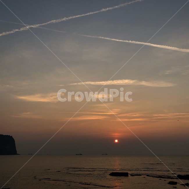 nature,자연,outdoors,옥외,redsky,붉은하늘,dawn,새벽,sunset,일몰,dusk,황혼,sky,하늘,제주,성산일출봉