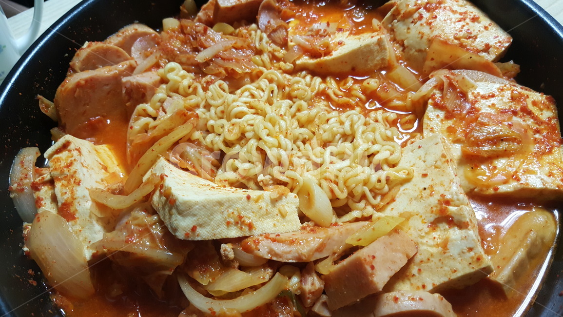 음식,요리,부대찌개,라면,김치