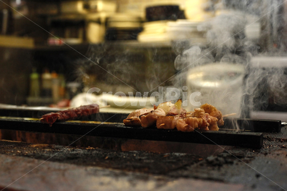 꼬치구이,이자카야,일본음식,꼬치,구이,굽다,연기,음식,일본식선술집,food,cook,일식,일본요리,고기,meat,japanesefood,야끼,요리,술안주,음식,식재료,요리,food,cook,meal,dishes,food reserves,육류,고기,meat