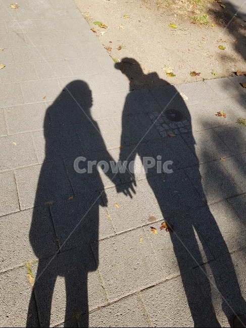 커플그림자,연인,데이트,coupleshadow,love,사랑,연인,커플,사랑,lover,couple,인물실루엣,사람실루엣,character silhouette,human silhouette,asphalt,아스팔트,ground,바닥