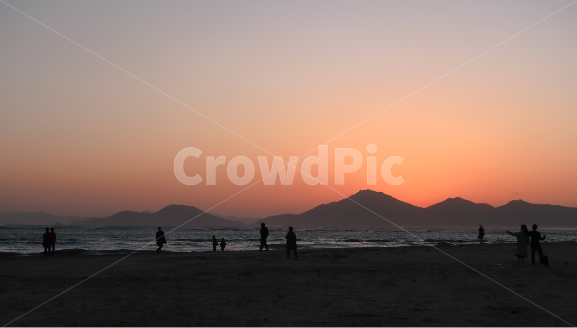 human,인간,person,사람,옥외,outdoors,자연,nature,dusk,황혼,sunset,일몰,dawn,redsky,하늘,sky,새벽,붉은하늘,다대포일몰,다대포해수욕장,실루엣,그림자,silhouette,shadow