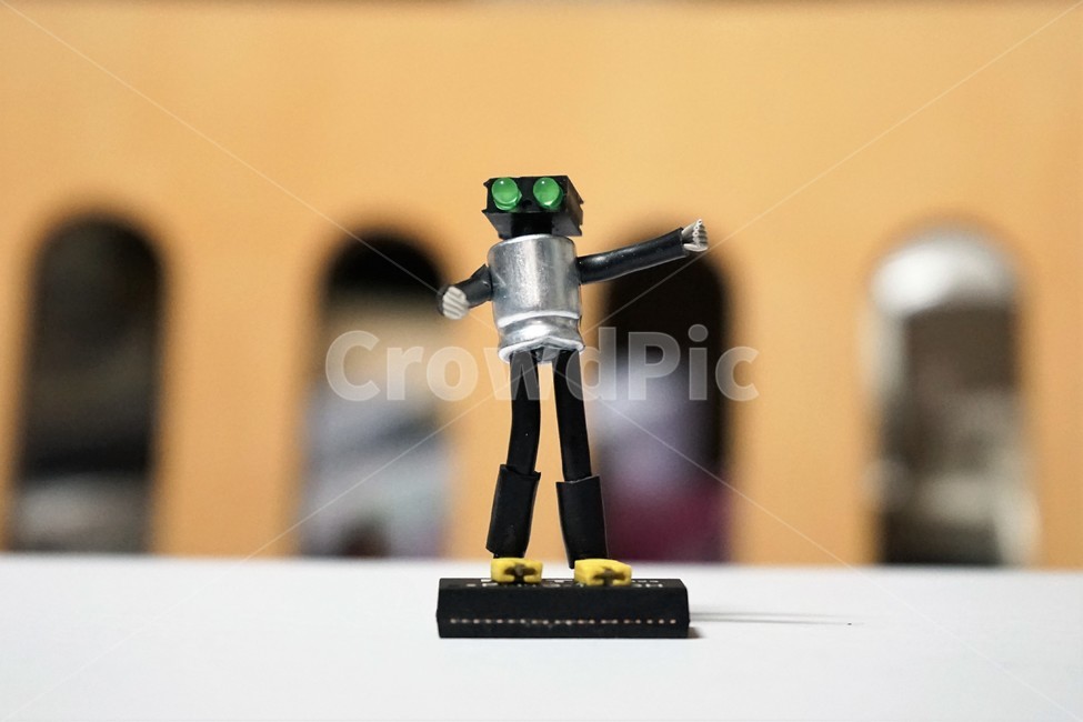 인형,콘덴서,캡,컴퓨터부품,doll,condenser,cap,diy,자작,재활용,recycling,miniature,로봇,취미생활,만들기,조각상,동상,석상,조형물,statue,bronze statue,stone statue,사물,물건,오브젝트,thing,object,matter