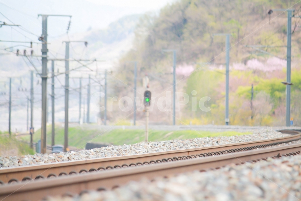 warm,railroad,sight,spring day,Emotion,train track,serene