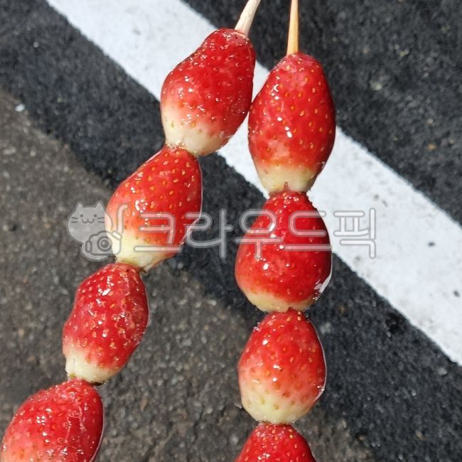dessert,snack,strawberry,Tanghulu,Strawberry Tanghulu