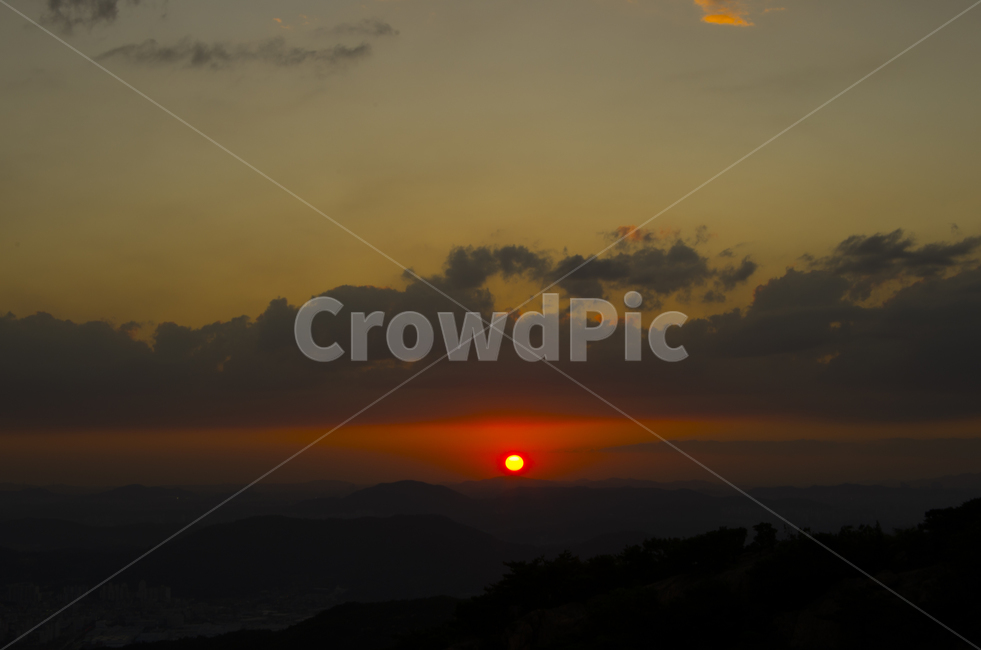 하늘,구름,노을,태양,바다,scene,view,feeling,emotion,nature,landscape,season,풍경,감정,감성,자연,계절,뷰티,sunset,sky,해넘이,저녁,sun,풍경사진,감성사진,정취