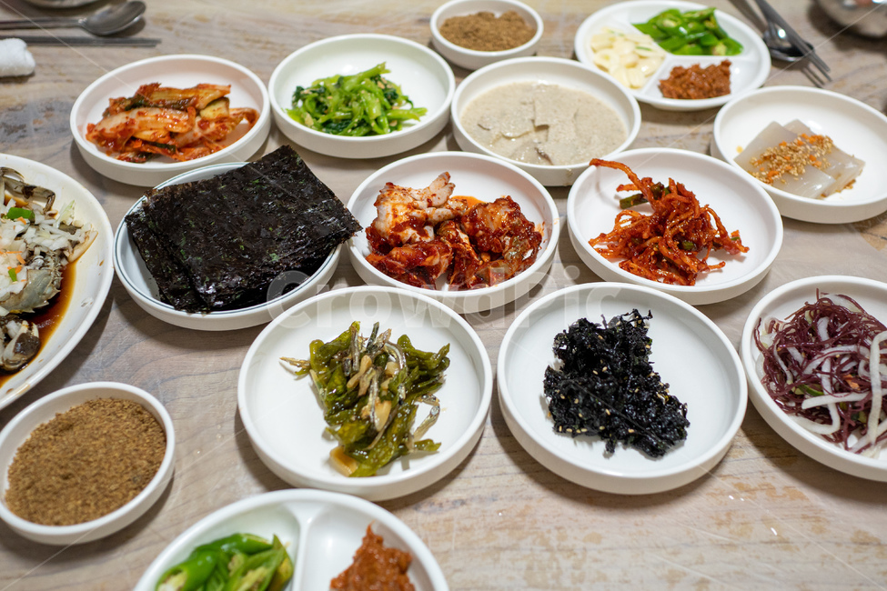 반찬,한식,한정식,맛집,식당,식사,밥,한국음식,sidedish,koreanfood,korean,korea,koreadinner,koreandish
