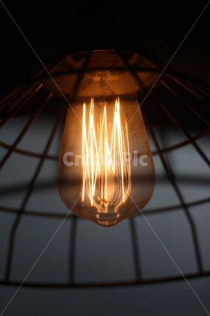 전구,모던,생각,불빛,조명,사물,물건,오브젝트,thing,object,matter