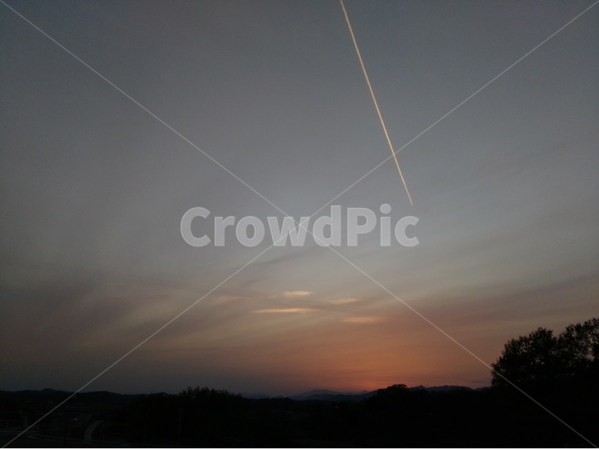 저녁,하늘,석양,구름,풍경,비행기,나무,자연,풍경,nature,landscape,light,빛,flare,플레어