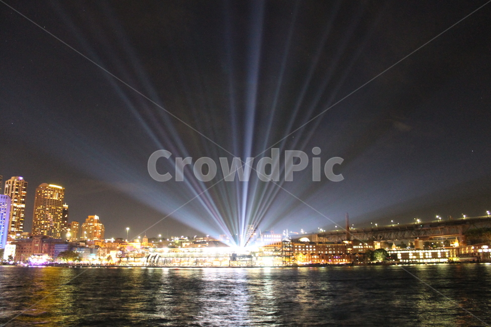 레이저,레이져,레이저쇼,레이죠쇼,불빛,비비드,비비드축제,laser,vivid,lasershow,light,lighting,조명,빛,야경,밤,풍경,nightscape,night,landscape,도시,city,해외,외국,세계,foreign,oversea,world,세계도시풍경,해외도시풍경,외국도시풍경,world cityscape
