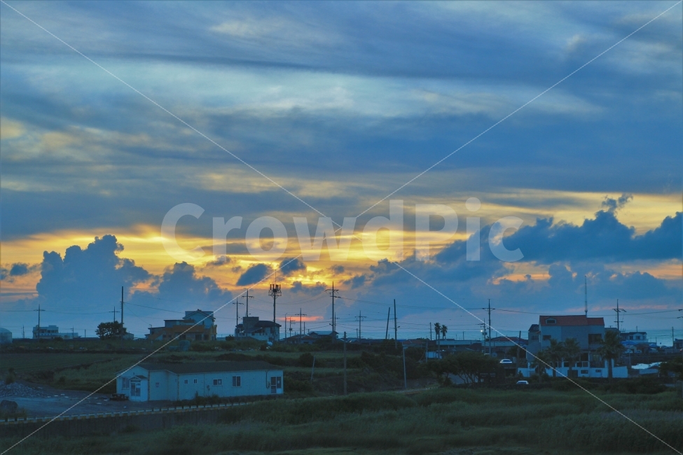 제주도,노을,하늘,구름,석양,자연,풍경,nature,landscape,제주도,jeju,jeju island,시골,마을,country,rural,town,감성,sensible,feeling,색깔,색상,색채,색감,color sense,color sensitivity,feeling of color,outdoors,옥외