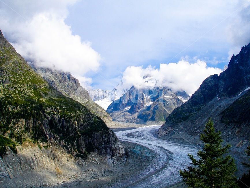 프랑스,샤모니,몽블랑,메흐드글라스,산,눈,구름,눈덮인산,france,chamonix,merdeglace,mountain,snow,cloud,snowcappedmountain,montblanc,겨울,계절,winter,season,자연,풍경,nature,landscape,해외,외국,세계,foreign,oversea,world,세계자연풍경,해외자연풍경,외국자연풍경,world nature landscape,outdoors,옥외,ice,빙,glacier,빙하