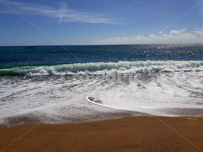 스페인,spain,바르셀로나,barcelona,바다,파도,평화,평온,강렬,해,맑음,반사