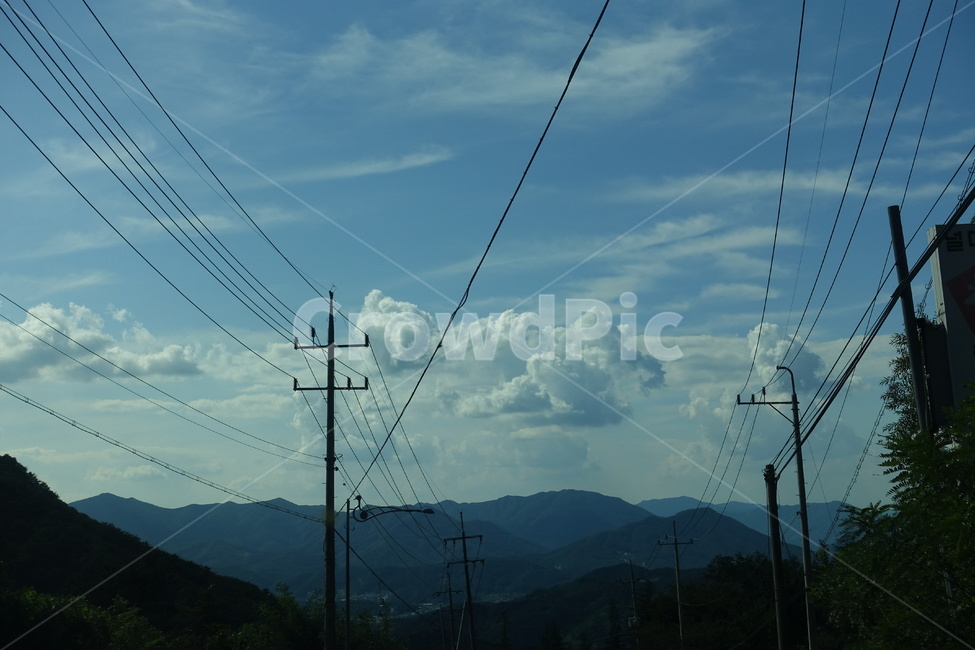 하늘,구름,전봇대,sky,powerlines,자연,풍경,nature,landscape,cable,케이블,power lines,전력선,electric transmission tower,송전탑