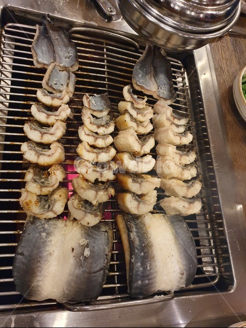 식사,장어,구이,숯불,몸보신